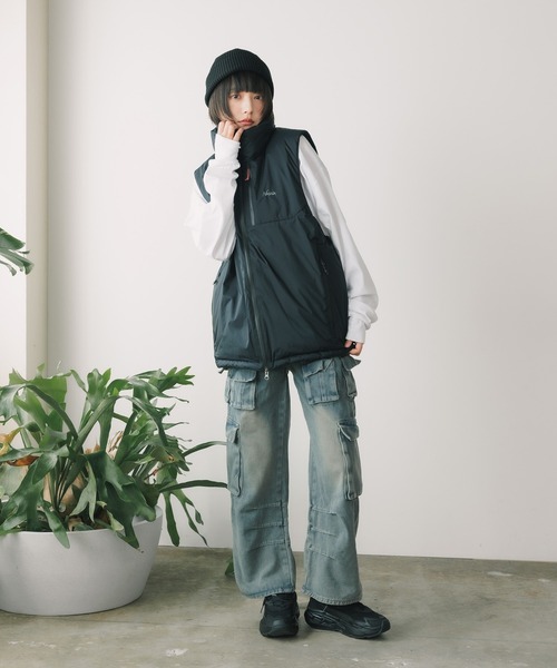NANGA(ナンガ)の「NANGA/ナンガ AURORA TEX STAND COLLAR DOWN VEST ダウンベスト(ダウンベスト・メンズ・ブラック・XL/M)」の7枚目の写真
