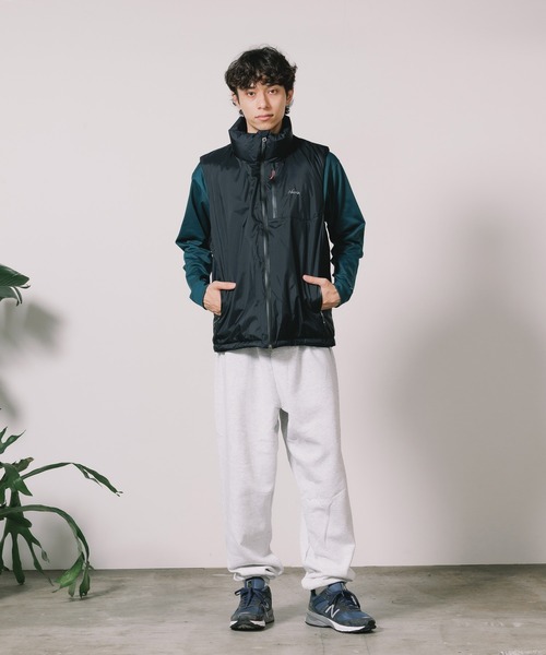 NANGA(ナンガ)の「NANGA/ナンガ AURORA TEX STAND COLLAR DOWN VEST ダウンベスト(ダウンベスト・メンズ・ブラック・XL/M)」の14枚目の写真