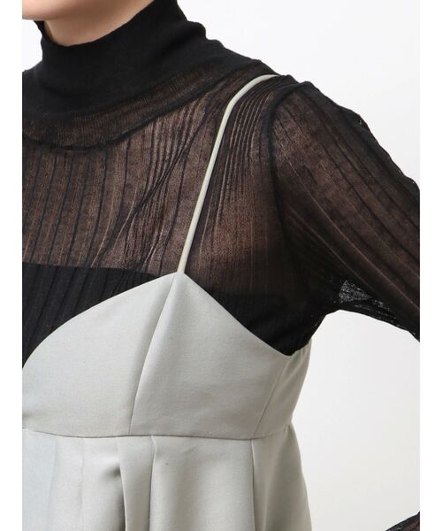 ELENDEEK（エレンディーク）の「ラウンドキャミワンピース（ワンピース・レディース・ライトグレー/ブラック・01/02）」の16枚目の写真