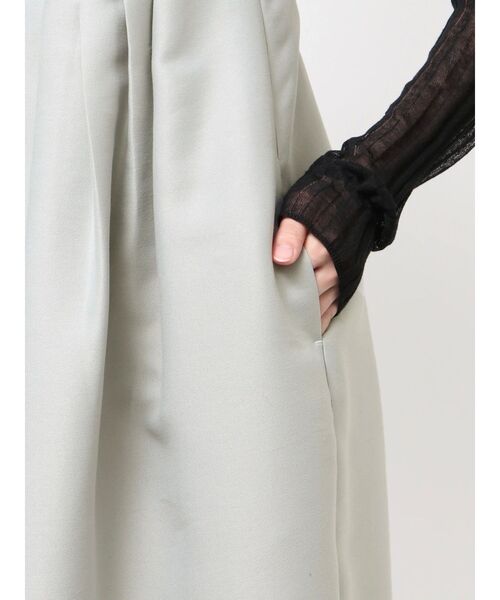 ELENDEEK（エレンディーク）の「ラウンドキャミワンピース（ワンピース・レディース・ライトグレー/ブラック・01/02）」の17枚目の写真