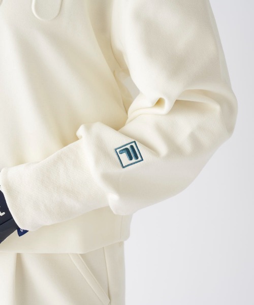 FILA GOLF(フィラゴルフ )の「裏起毛ショート丈プルオーバー(スウェット・レディース・オフホワイト/グレー/ブラック・X-LARGE/LARGE/SMALL/MEDIUM)」の13枚目の写真