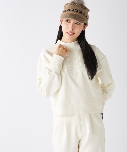 FILA GOLF(フィラゴルフ )の「裏起毛ショート丈プルオーバー(スウェット・レディース・オフホワイト/グレー/ブラック・X-LARGE/LARGE/SMALL/MEDIUM)」の4枚目の写真