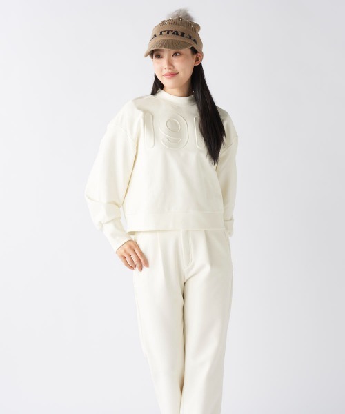 FILA GOLF(フィラゴルフ )の「裏起毛ショート丈プルオーバー(スウェット・レディース・オフホワイト/グレー/ブラック・X-LARGE/LARGE/SMALL/MEDIUM)」の5枚目の写真