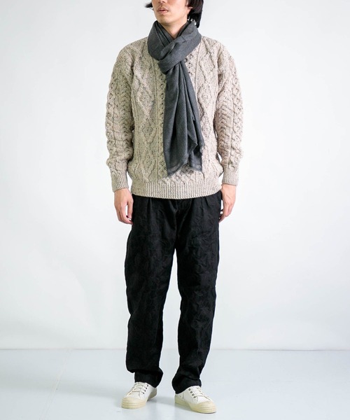 KHATA（カタ）の「[KHATA] CASHMERE MIX STOLE / カシミアウールストール（マフラー・メンズ・ライトブラウン/チャコールグレー・FREE）」の11枚目の写真
