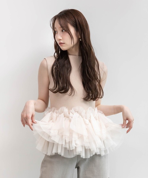RANDA（ランダ）の「チュールフリルニットトップス（ニット/セーター・レディース・クリーム/ピンク/ダークグレー・FREE）」の3枚目の写真