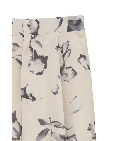 MANOF(マノフ)の「BLURRED FLOWER WIDE PANTS(その他パンツ・レディース・アイボリー/ブラック・S/M)」の20枚目の写真