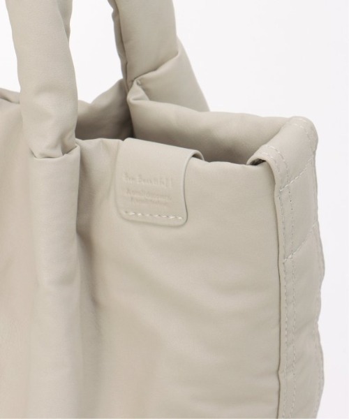 LBC(エルビーシー)の「合皮パフ2WAYトートバッグ(ショルダーバッグ・レディース・カーキブラウン/グリーン/ダークブラウン・FREE)」の10枚目の写真