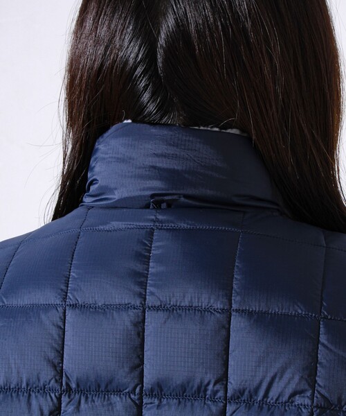 TAION（タイオン）の「【2WAYで着回せる】【UNISEX】GLOSTER配色別注 TAIONボア×ダウンベスト（ダウンベスト・メンズ・ブラック/ダークベージュ/アイボリー・XL/L/M）」の12枚目の写真