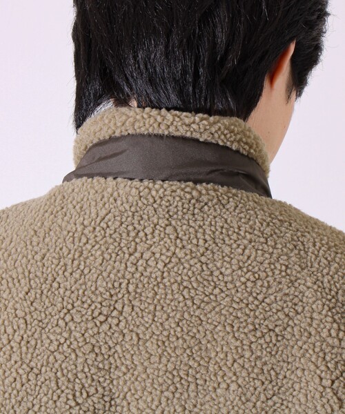 TAION（タイオン）の「【2WAYで着回せる】【UNISEX】GLOSTER配色別注 TAIONボア×ダウンベスト（ダウンベスト・メンズ・ブラック/ダークベージュ/アイボリー・XL/L/M）」の22枚目の写真