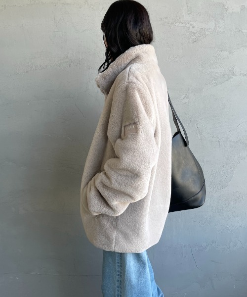 TATRAS（タトラス）の「[TATRAS/タトラス] ASTONI ファーブルゾン（ブルゾン・レディース・ライトグレー/ブラック・3/2/4）」の5枚目の写真