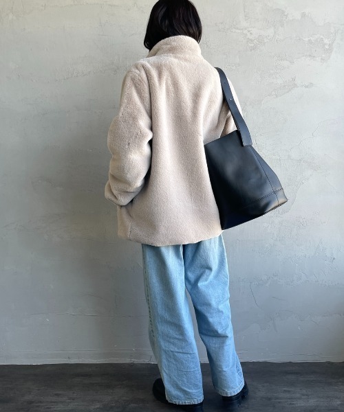 TATRAS（タトラス）の「[TATRAS/タトラス] ASTONI ファーブルゾン（ブルゾン・レディース・ライトグレー/ブラック・3/2/4）」の11枚目の写真