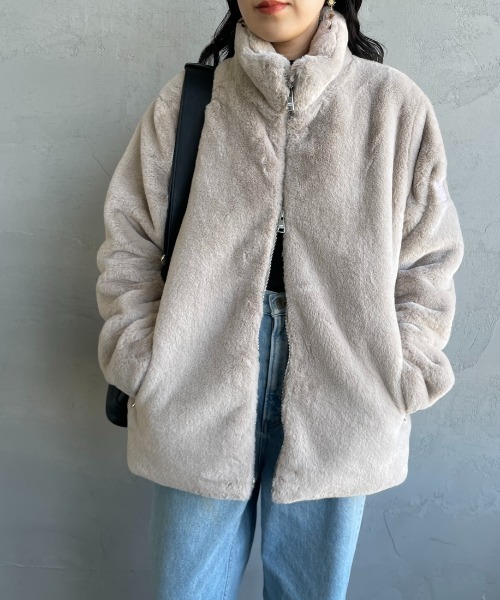 TATRAS（タトラス）の「[TATRAS/タトラス] ASTONI ファーブルゾン（ブルゾン・レディース・ライトグレー/ブラック・3/2/4）」の4枚目の写真