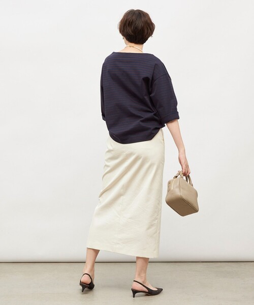 NOLLEY’S(ノーリーズ)の「【MD 二見☆別注】oversized cotton T-shirt(Tシャツ/カットソー・レディース・ダークグリーン/ブラック/オフホワイト/ブルー系その他7/ホワイト系その他4・FREE)」の19枚目の写真