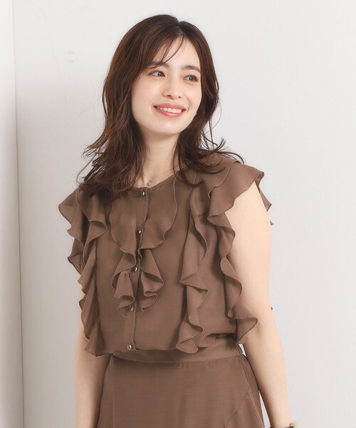 ITS'DEMO（イッツデモ）の「【手洗い可／セットアップ可】シアーフリルブラウス（シャツ/ブラウス・レディース・ダークブラウン/ブラック/ベビーピンク・00）」の13枚目の写真