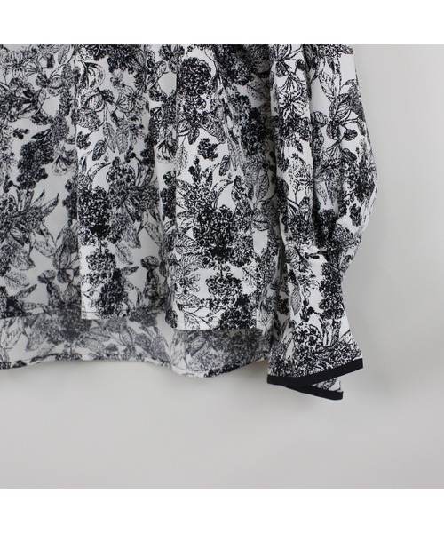 maarook（マルーク）の「ノスタルジックＰＴケープ衿ブラウス（シャツ/ブラウス・キッズ・ブラック・160cm/150cm/140cm）」の3枚目の写真