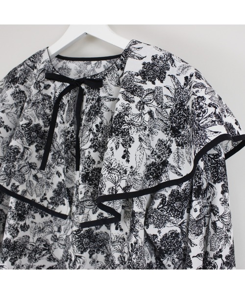 maarook（マルーク）の「ノスタルジックＰＴケープ衿ブラウス（シャツ/ブラウス・キッズ・ブラック・160cm/150cm/140cm）」の4枚目の写真