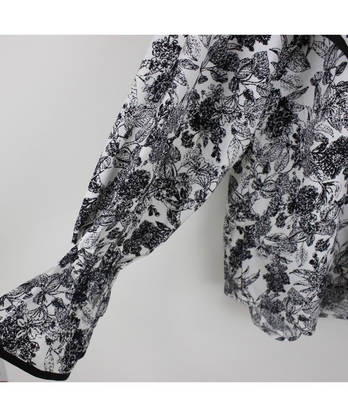 maarook（マルーク）の「ノスタルジックＰＴケープ衿ブラウス（シャツ/ブラウス・キッズ・ブラック・160cm/150cm/140cm）」の6枚目の写真