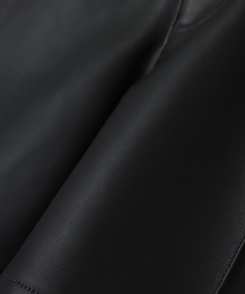 Honeys(ハニーズ)の「合皮ショートパンツ(その他パンツ・レディース・ブラック/ブラウン・L/SS/S/M/LL)」の17枚目の写真