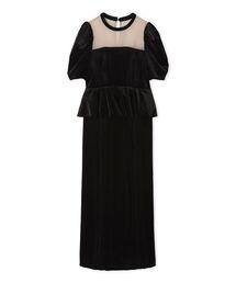 LILY BROWN（リリーブラウン）の「リボンオフショルビジュードレス