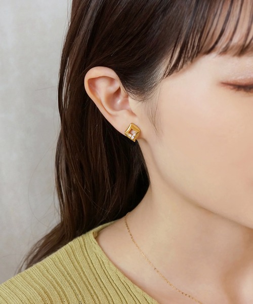 TAKE-UP（テイクアップ）の「【ZOZO限定】スターリングシルバー  クリップイヤリング（イヤリング・レディース・イエローゴールド・FREE）」の3枚目の写真