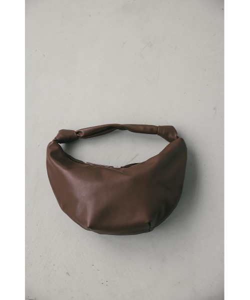 STYLEMIXER（スタイルミキサー）の「ソフトムーンバッグ（ショルダーバッグ・レディース・ブラック/ブラウン・FREE）」の12枚目の写真