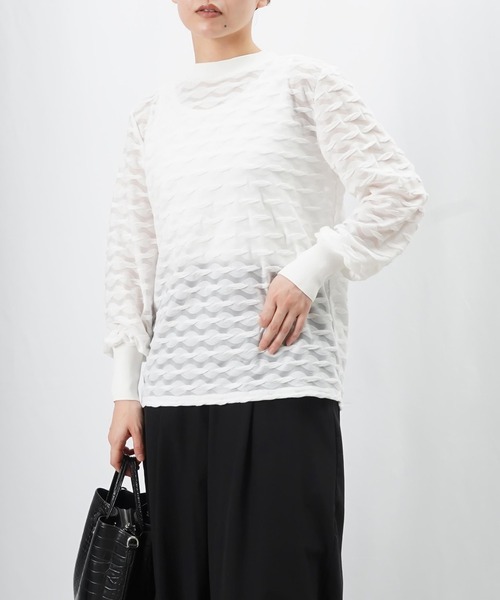 LUCA/LADY LUCK LUCA(ルカ/レディラックルカ)の「LC/LLL プクプクレーシークルーネックカットソー(Tシャツ/カットソー・レディース・オフホワイト/ブラック・FREE)」の2枚目の写真