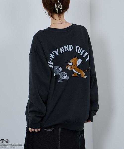 Tom&Jerry(トムアンドジェリー)の「TOM&JERRY フロッキーサガラ刺繍トレーナー(スウェット・メンズ・オフホワイト/スミクロ・XL/L/M)」の8枚目の写真