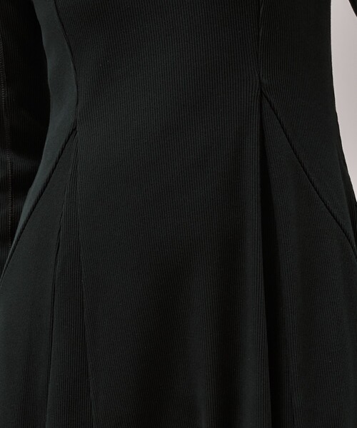 PUBLIC TOKYO(パブリックトウキョウ)の「クリーンリブフレアワンピ(ワンピース・レディース・ホワイト/ブラック・1/2)」の17枚目の写真