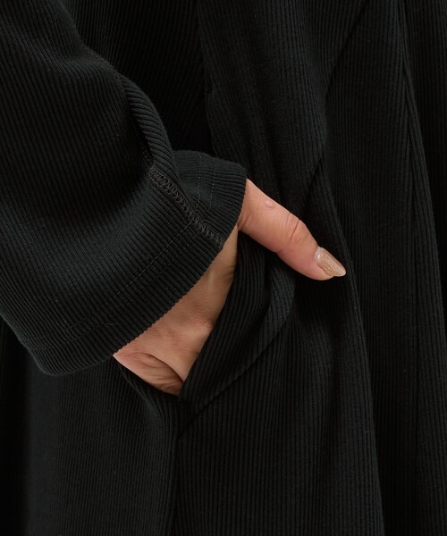 PUBLIC TOKYO(パブリックトウキョウ)の「クリーンリブフレアワンピ(ワンピース・レディース・ホワイト/ブラック・1/2)」の19枚目の写真