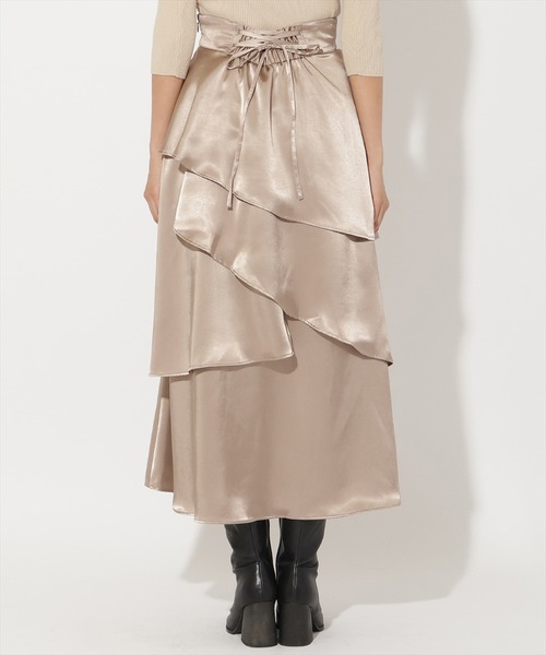 セール】サテンアシメフリルティアードスカート（スカート）｜AND