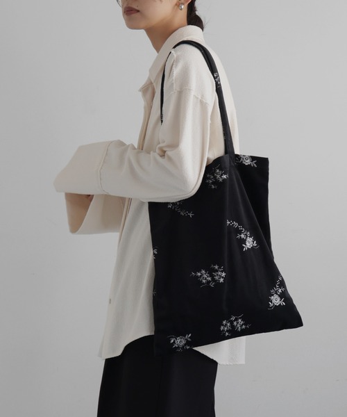 AYHB♡F フラワーエンブロイダリーベロアトートバッグ（トートバッグ）｜hellam