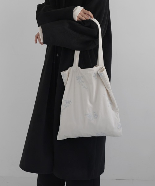 AYHB♡F フラワーエンブロイダリーベロアトートバッグ（トートバッグ）｜hellam