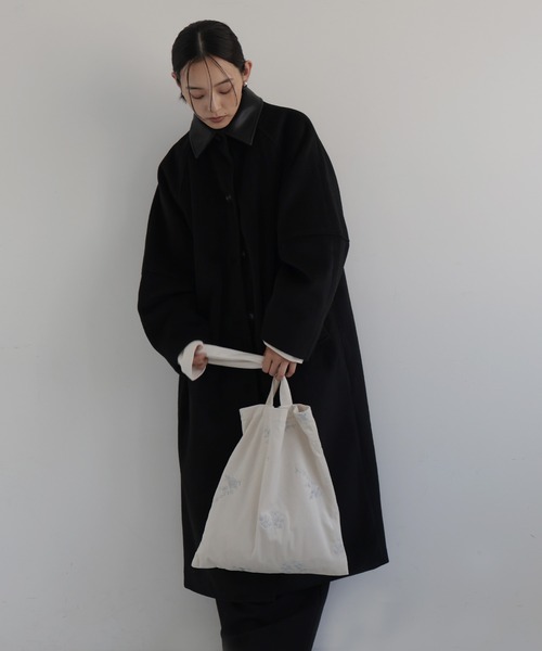 hellam（へラム）の「フラワーエンブロイダリーベロアトートバッグ（トートバッグ・レディース・アイボリー/ブラック/ブラウン・FREE）」の21枚目の写真