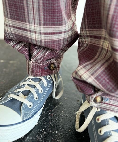 DOUBLE NAME（ダブルネーム）の「裾ボタンゆるパンツ（その他パンツ・レディース・パープル系その他/ベージュ系その他/ブラック・FREE）」の9枚目の写真