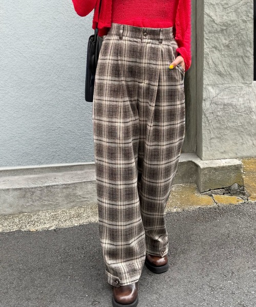 DOUBLE NAME（ダブルネーム）の「裾ボタンゆるパンツ（その他パンツ・レディース・パープル系その他/ベージュ系その他/ブラック・FREE）」の4枚目の写真