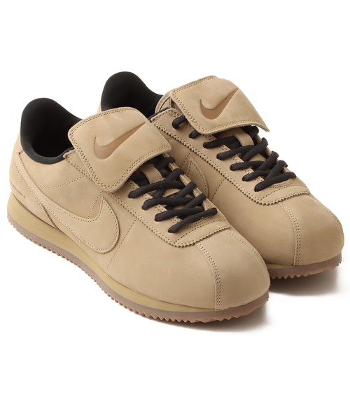 NIKE(ナイキ)の「NIKE CORTEZ LTR SE / ナイキ コルテッツ LTR SE 【SP】(スニーカー・メンズ・ベージュ・25.5cm/26.0cm/26.5cm/27.0cm/27.5cm/28.0cm/28.5cm/29.0cm/30.0cm)」の1枚目の写真