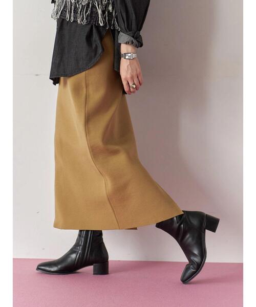 Samansa Mos2 blue（サマンサモスモスブルー）の「ニットストレートスカート（スカート・レディース・ブラック/ライトベージュ/マスタード・F）」の3枚目の写真