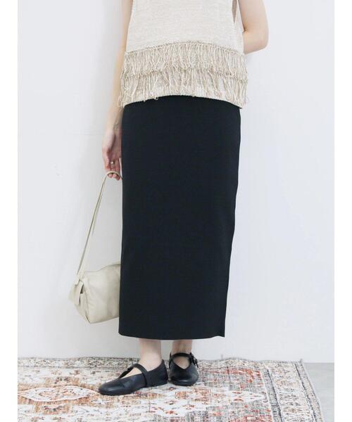 Samansa Mos2 blue（サマンサモスモスブルー）の「ニットストレートスカート（スカート・レディース・ブラック/ライトベージュ/マスタード・F）」の2枚目の写真