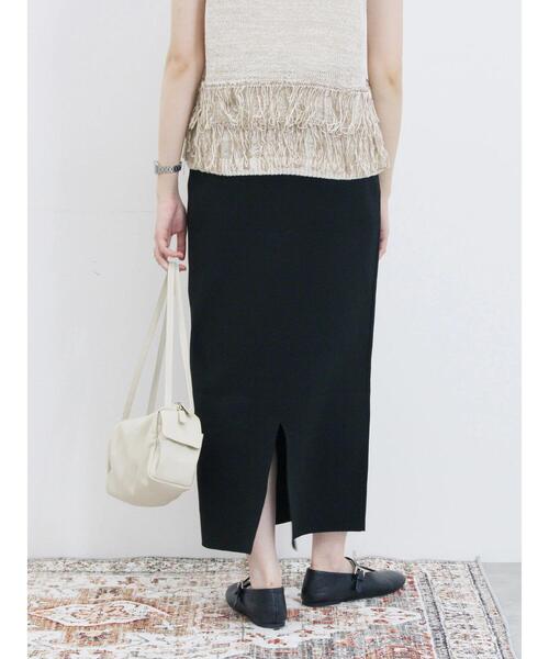 Samansa Mos2 blue（サマンサモスモスブルー）の「ニットストレートスカート（スカート・レディース・ブラック/ライトベージュ/マスタード・F）」の7枚目の写真