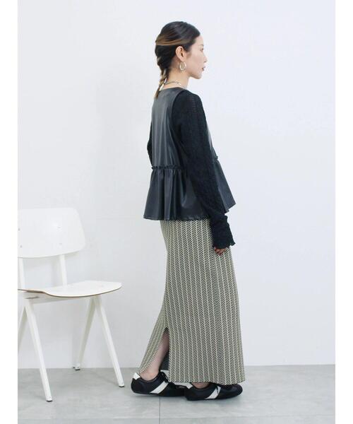 Samansa Mos2 blue（サマンサモスモスブルー）の「ニットストレートスカート（スカート・レディース・ブラック/ライトベージュ/マスタード・F）」の19枚目の写真