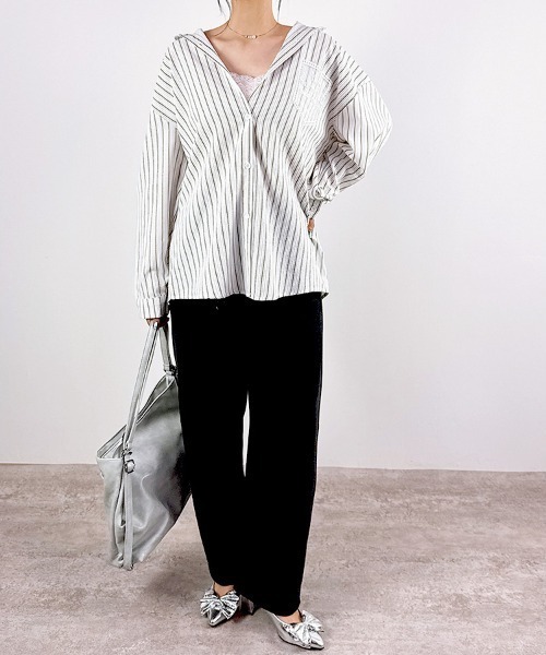 CLOTHY(クロシィ)の「【あったか裏ボアシリーズ】裏ボアスウェットバレルパンツ(スウェットパンツ・レディース・チャコールグレー/グレー/ブラック/ライトグレー・MEDIUM/LARGE)」の16枚目の写真