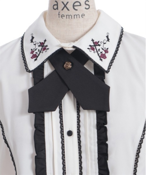 axes femme(アクシーズファム)の「クロスローズ刺繍ブラウス(シャツ/ブラウス・レディース・キナリ/パープル/ブラック・MEDIUM)」の7枚目の写真
