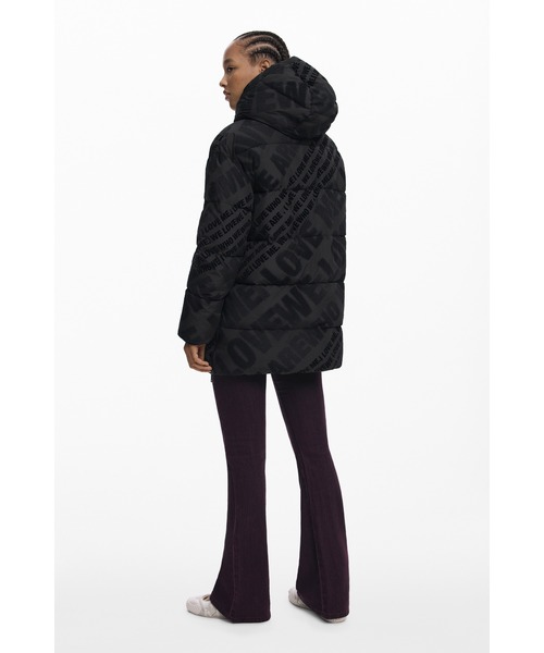 Desigual（デシグアル）の「フロッキーロゴ 取り外しフード ロング中綿ジャケット ブラック ホワイト（ダウンジャケット/コート・レディース・ホワイト/ブラック・XS/S/M/L/XL）」の13枚目の写真