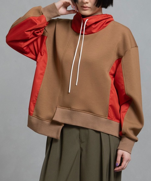 MARECHAL TERRE(マルシャルテル)の「ドッキングアシンメトリートップス(Tシャツ/カットソー・レディース・キャメル/カーキ/ブラック/ライトグレー・MEDIUM)」の1枚目の写真