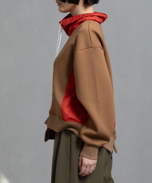 MARECHAL TERRE(マルシャルテル)の「ドッキングアシンメトリートップス(Tシャツ/カットソー・レディース・キャメル/カーキ/ブラック/ライトグレー・MEDIUM)」の5枚目の写真