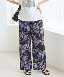 その他パンツ（ブラウン/茶色系・花柄・ボタニカル柄）ファッション