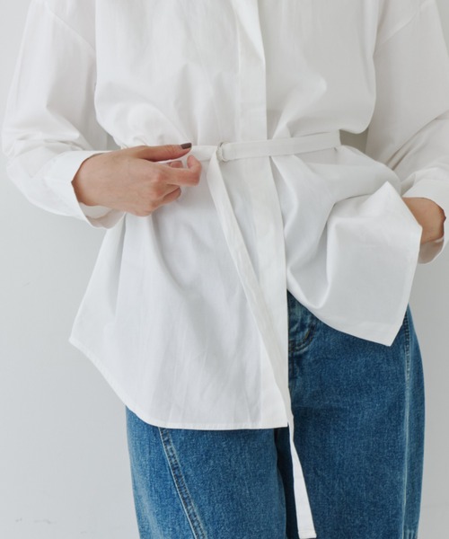 NUJOH（ヌゾ）の「Essential Oversized Shirt / エッセンシャルオーバーサイズシャツ（シャツ/ブラウス・レディース・ブルー/ブラック/ホワイト・FREE）」の21枚目の写真