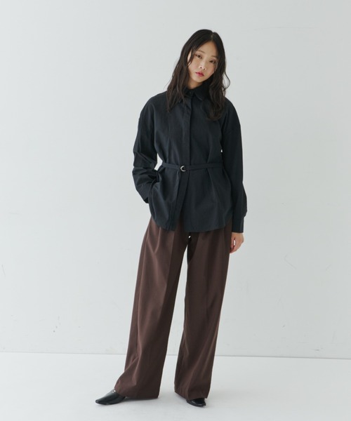 NUJOH（ヌゾ）の「Essential Oversized Shirt / エッセンシャルオーバーサイズシャツ（シャツ/ブラウス・レディース・ブルー/ブラック/ホワイト・FREE）」の15枚目の写真