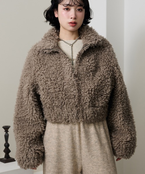 LAULEN（ローレン）の「stand collar boa zip up short blouson /スタンドカラーボアジップアップショートブルゾン（ブルゾン・レディース・ブラウン/グレー・FREE）」の10枚目の写真