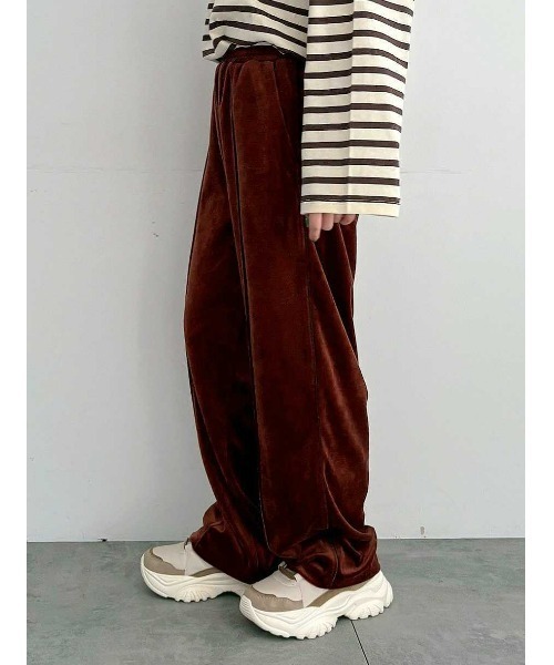 SM2（エスエムツー）の「ラビットベロアイージーパンツ（その他パンツ・レディース・ブラック/グレー/ブラウン/ダークオレンジ・F）」の5枚目の写真